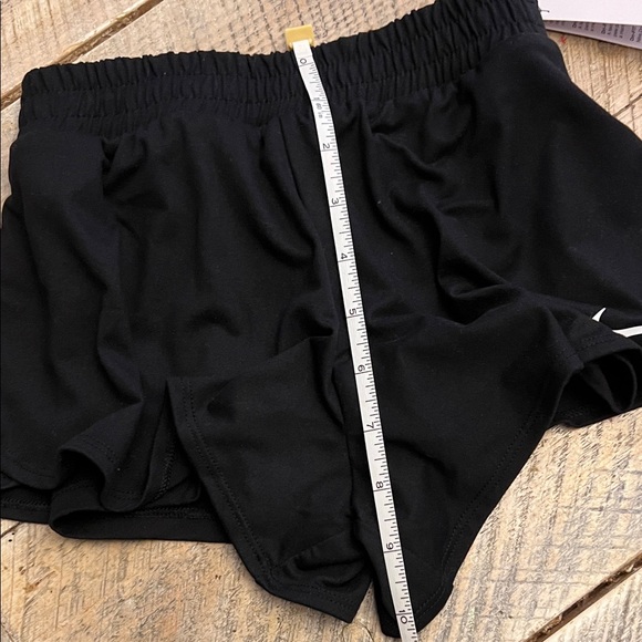 Nike Girls Black Sports Shorts Size 4 - Picture 12 of 12